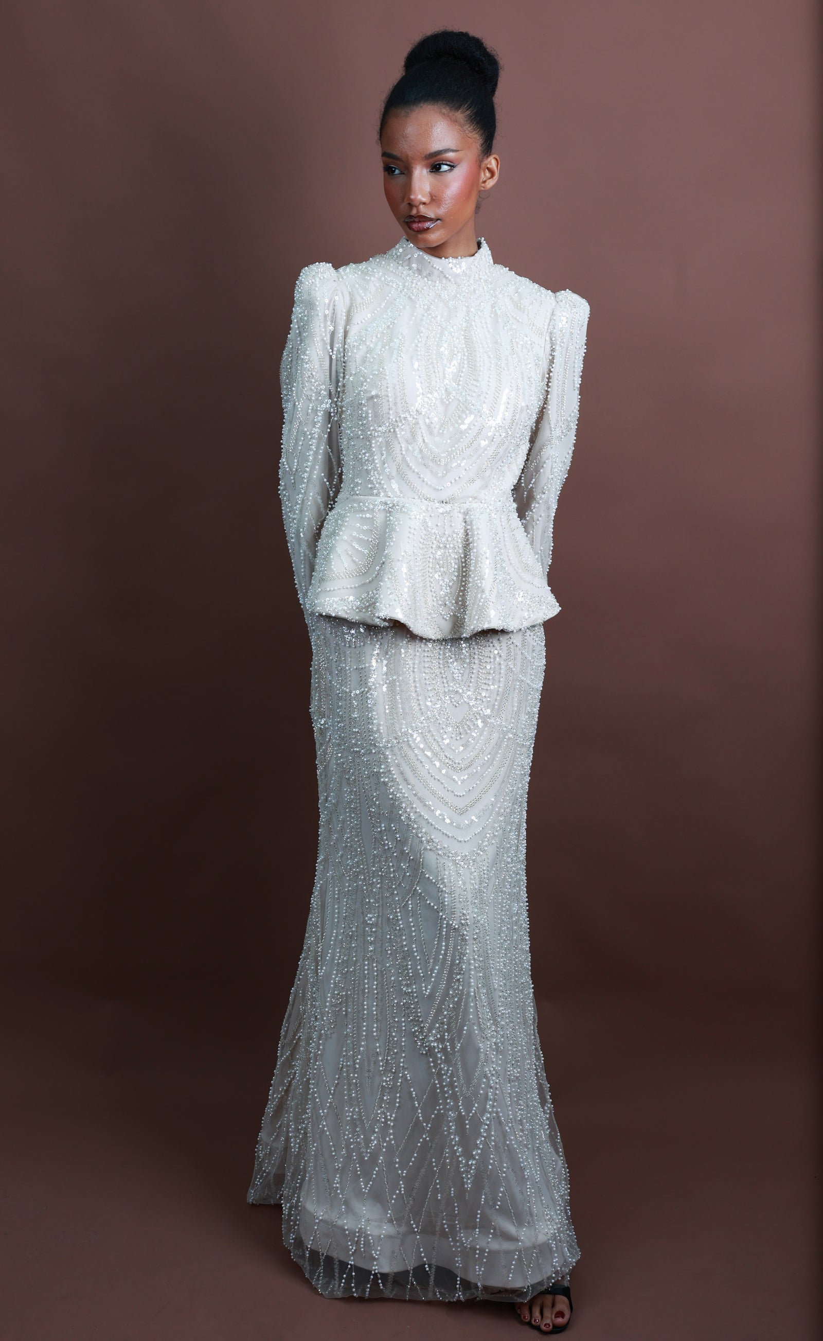 Menbur Dress Ls Net Sequence Beige